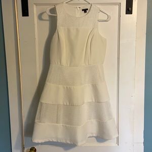 Ann Taylor - Sweet white dress